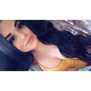 Meet your Posher, Andrea